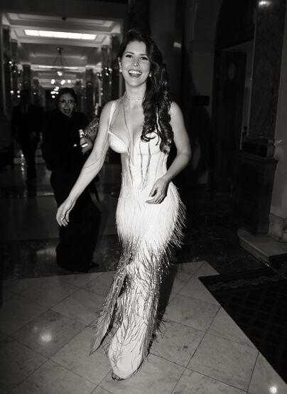 Amanda Cerny: Sexy & Stunning Pictures Collection